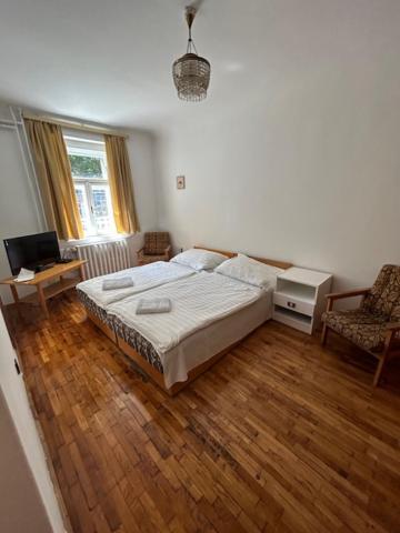 Bed and Breakfast Corvin Panzio Дьёр Экстерьер фото
